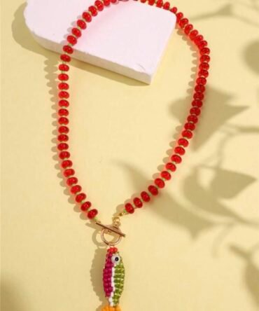 Collar de pez rojo